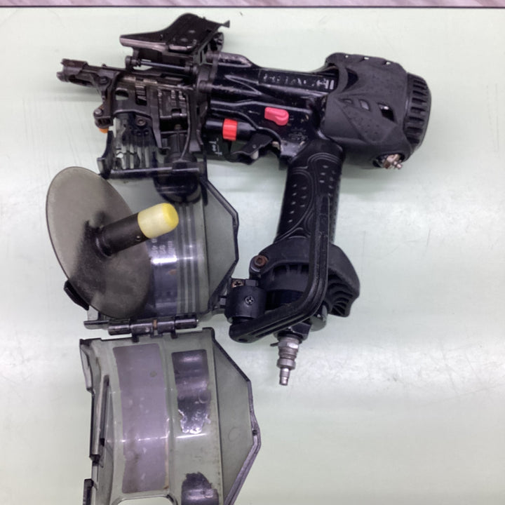 〇ハイコーキ(HIKOKI ※旧:日立工機) 高圧エア釘打ち機 NV65HMC　ブラック【越谷店】