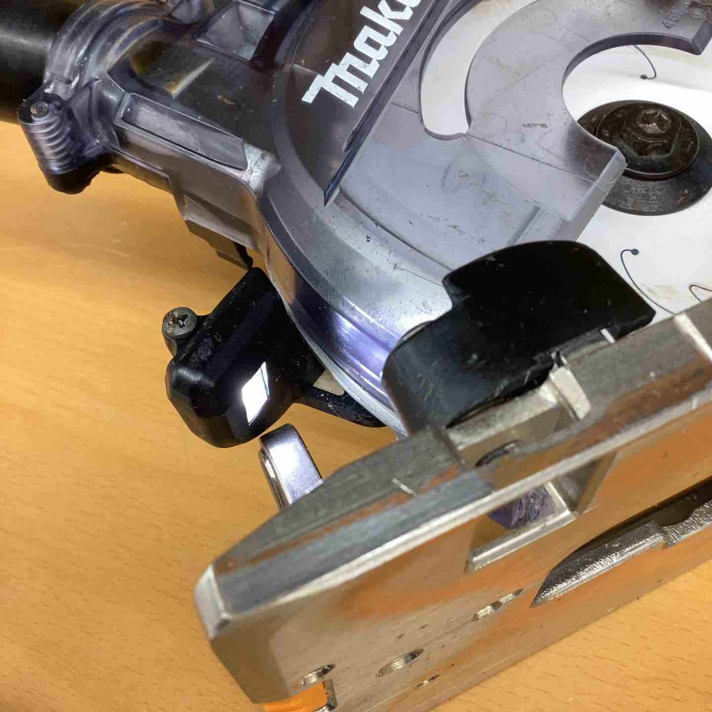 ☆マキタ(makita) 防じん丸のこ KS5200FX【八潮店】 – アクトツール