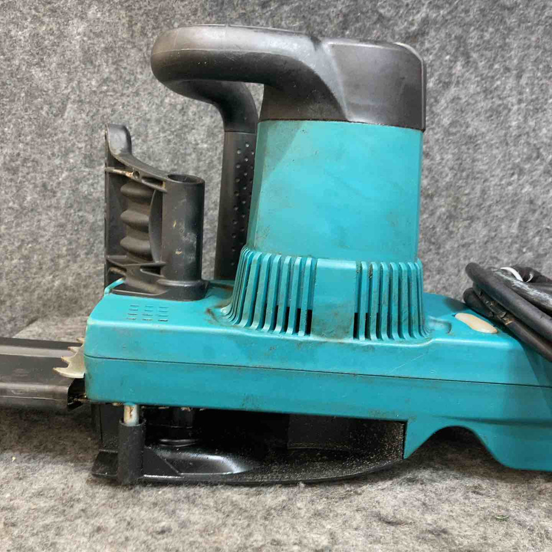 マキタ(makita) 電気チェーンソー  MUC301【桶川店】