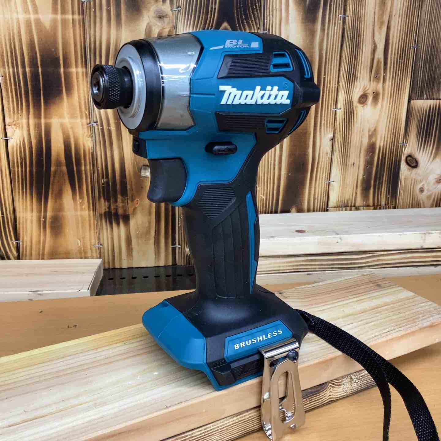 未使用品 マキタ makita コードレス インパクトドライバー TD173DZ 