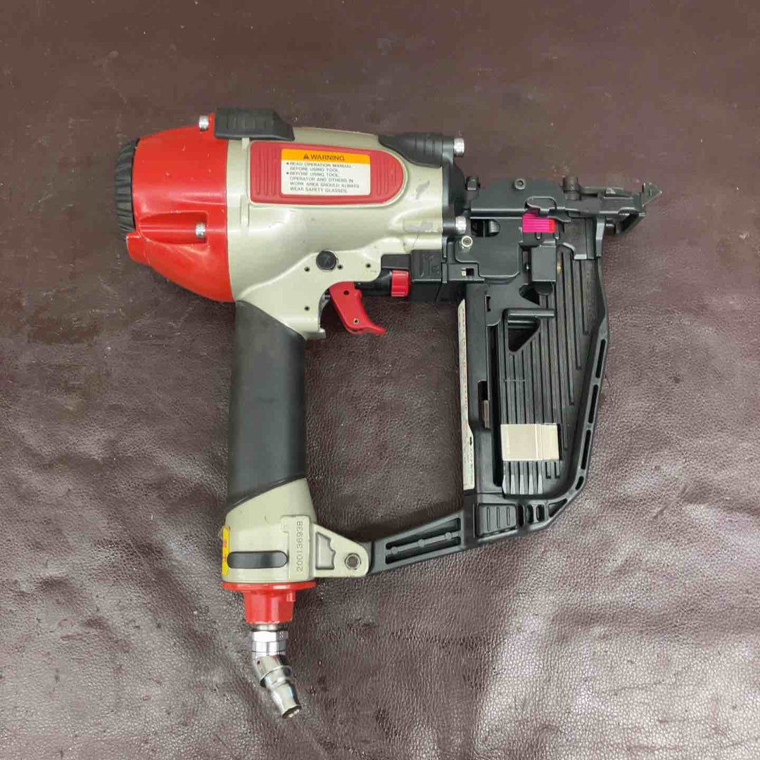 【中古品】 マックス(MAX) 常圧フロアタッカ TA-557F/957Tフロア 【東大和店】