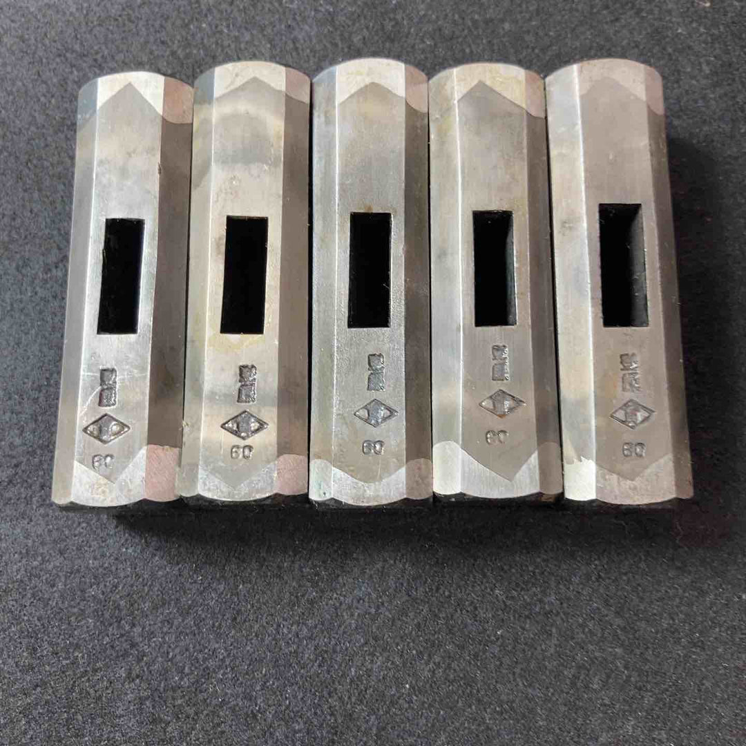 【未使用(店頭展示品)】玄翁(玄能)菱貫 60匁 10本まとめ 総重量：2.4Kg【東大和店】