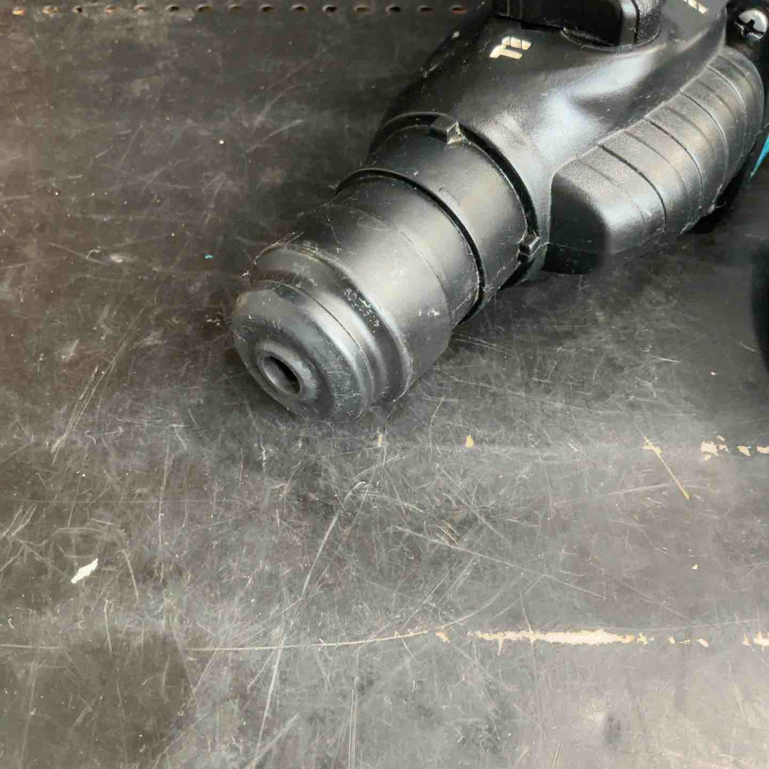 ★マキタ(makita) ハンマドリル HR1830F【草加店】