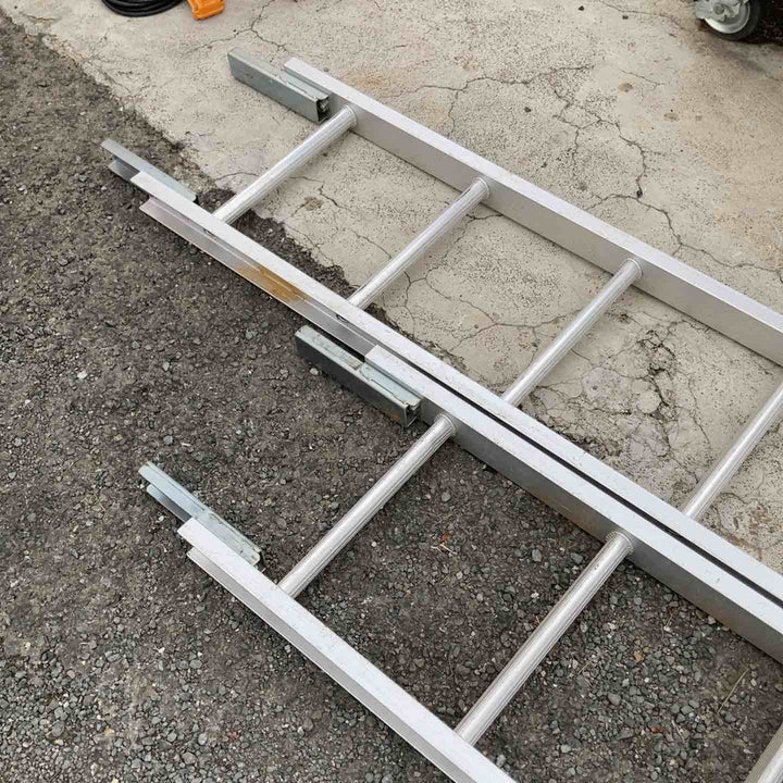 【現状品/ 店頭受取り限定】ユニパー 室内ボード揚げ機  RYOBIウィンチWI-62付き はしごなど付属品完備【柏店】