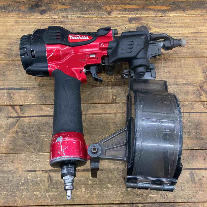 ★マキタ(makita) 高圧エア釘打ち機 AN510HS サイディング【所沢店】