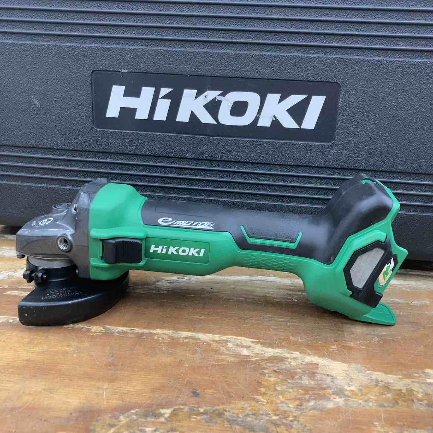 Makita - 中古❗ マキタ バッテリー式グラインダー おまけ付き 91kTB5BFRUL._UF350,350_QL50_.jpg