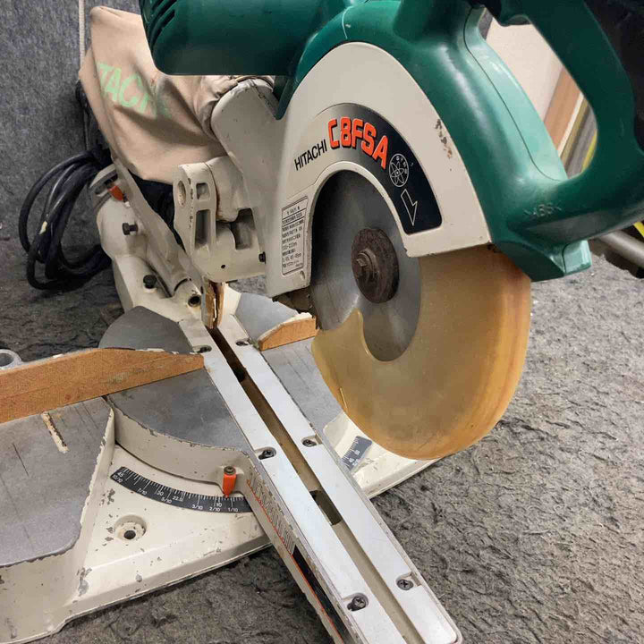 【現状品/店頭受取り限定】◇ハイコーキ(HIKOKI ※旧:日立工機) 216mm 卓上スライド丸ノコ C8FSA ライトX【鴻巣店】