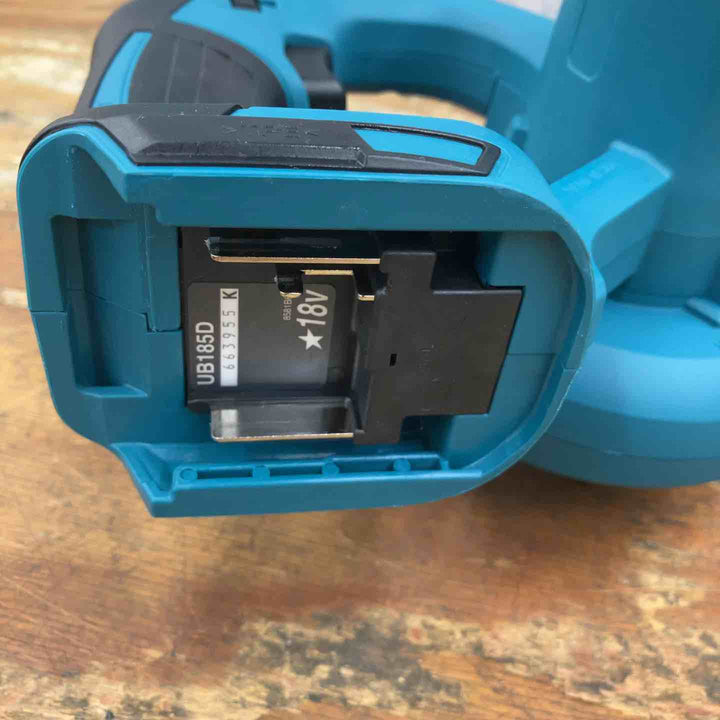 ★マキタ(makita) コードレスブロワ UB185DZ【柏店】
