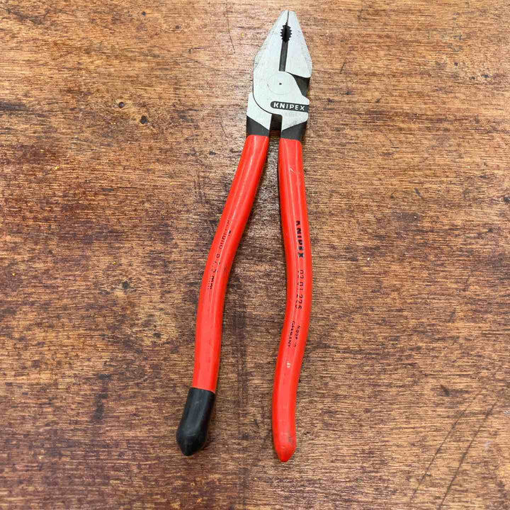 KNIPEX 強力型ペンチ 225mm 0201225-2316 【4470184】【柏店】