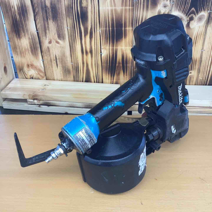 ★マキタ(makita) 高圧エア釘打ち機 AN636HM【越谷店】