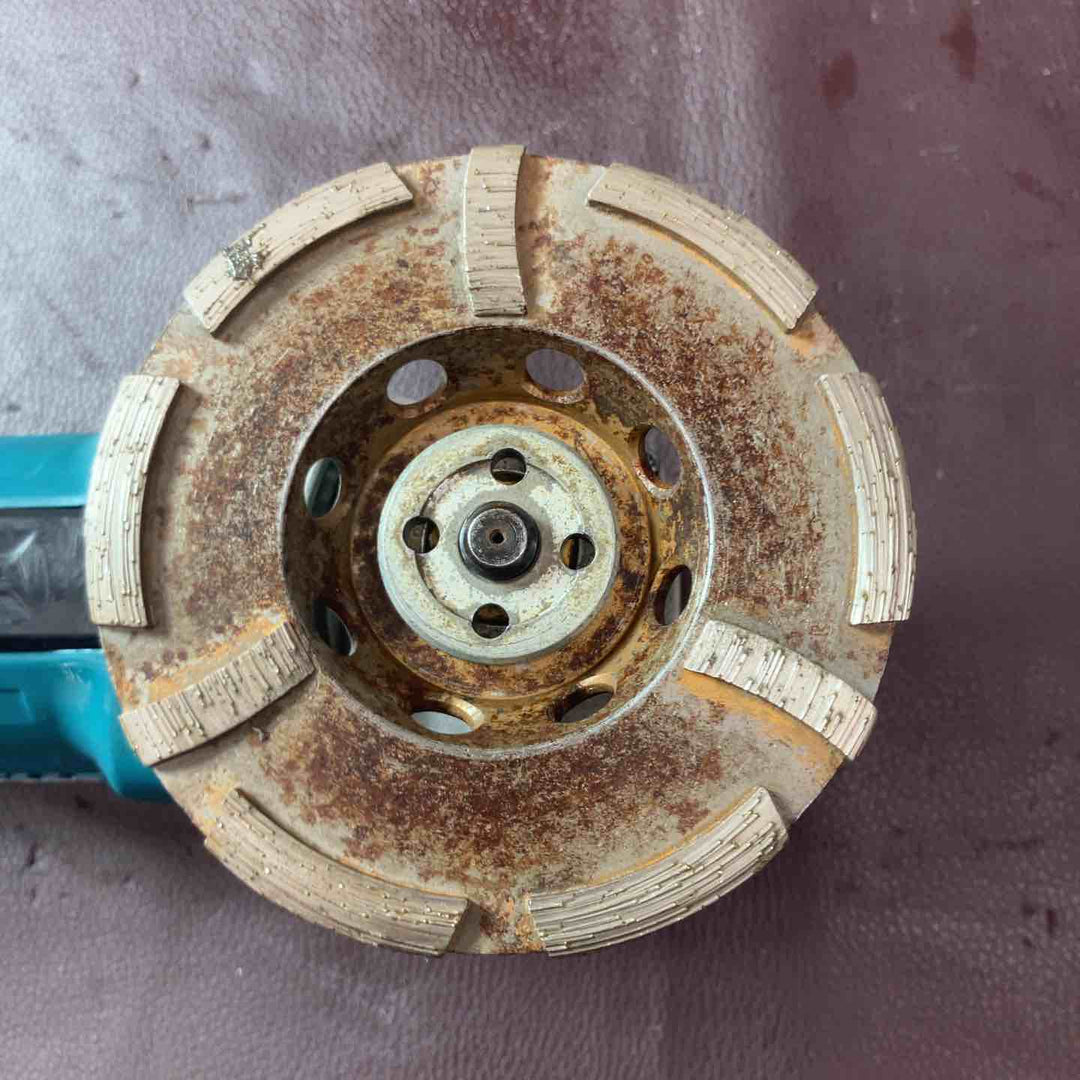 【中古品】 マキタ(makita) 100mmコードレスディスクグラインダ GA418DZ 充電式グラインダー 【東大和店】