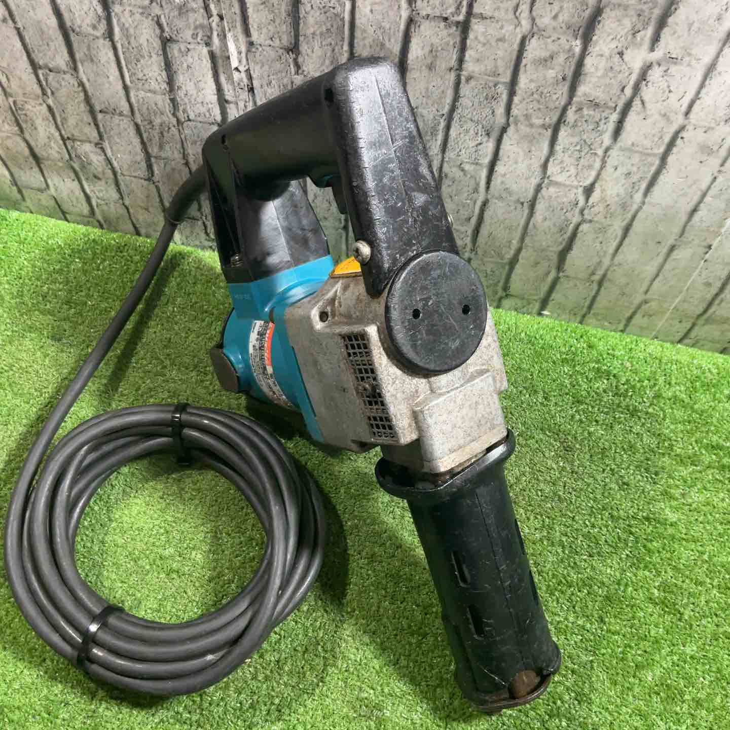 ☆マキタ(makita) 電動ケレン HK1810【川口店】 – アクトツール ☆マキタ(makita) 電動ケレン HK1810【川口店】 – アクトツール