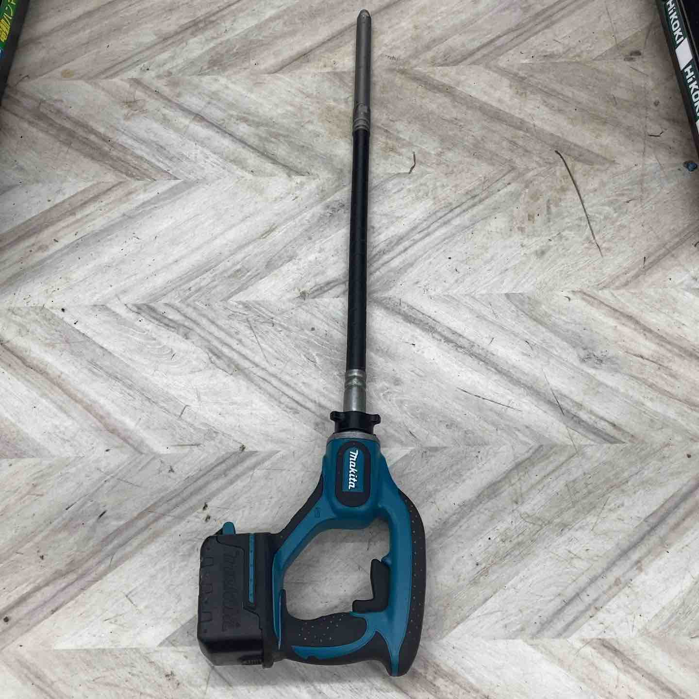 中古品】☆マキタ(makita) コードレスコンクリートバイブレータ