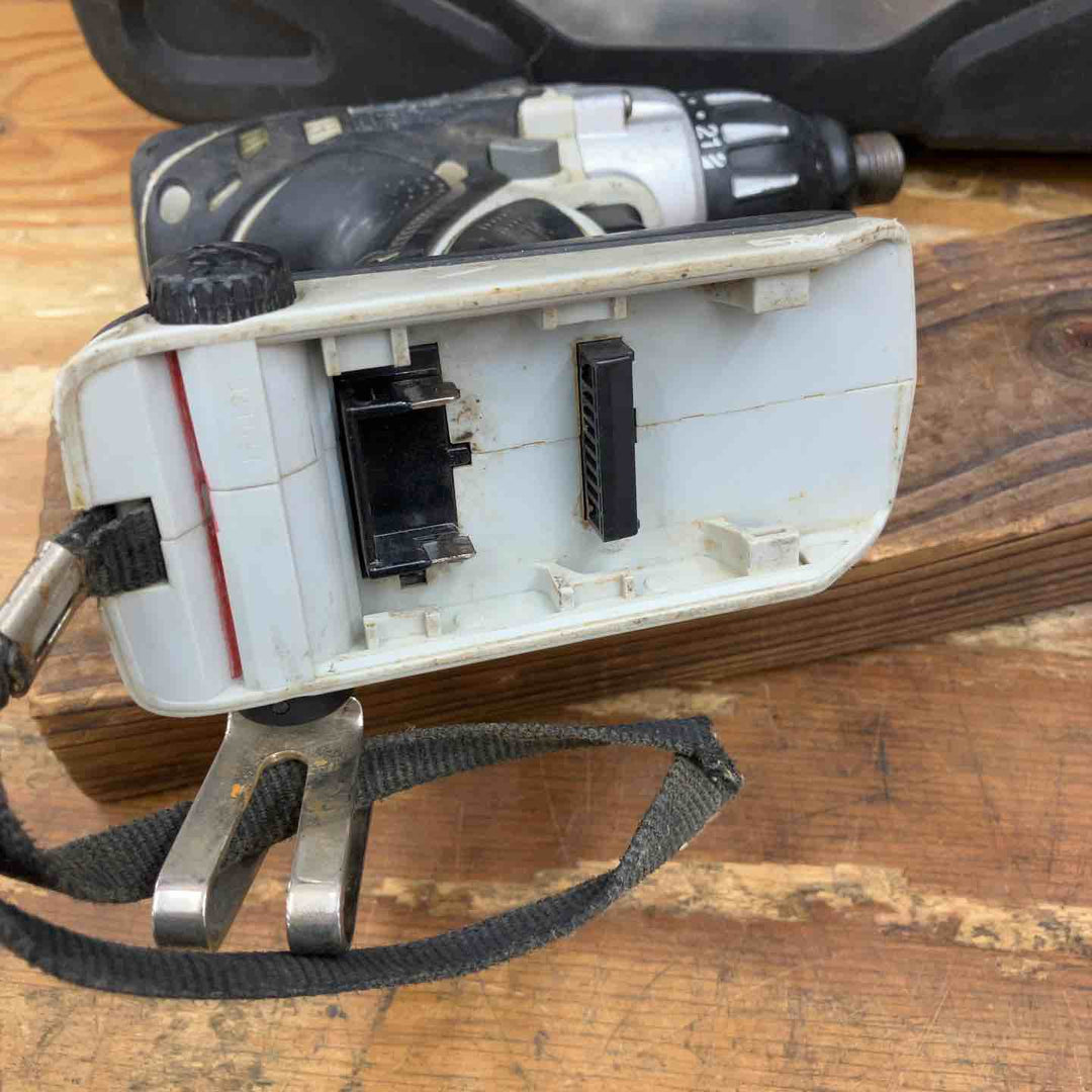 【中古品】★パナソニック(Panasonic) コードレスマルチインパクトドライバー EZ7542LR2S-B 14.4V セット【柏店】
