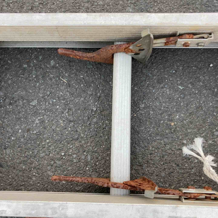 【中古品/店頭受取り限定】 アルインコ(ALINCO) 2連はしご JXV70 【東大和店】