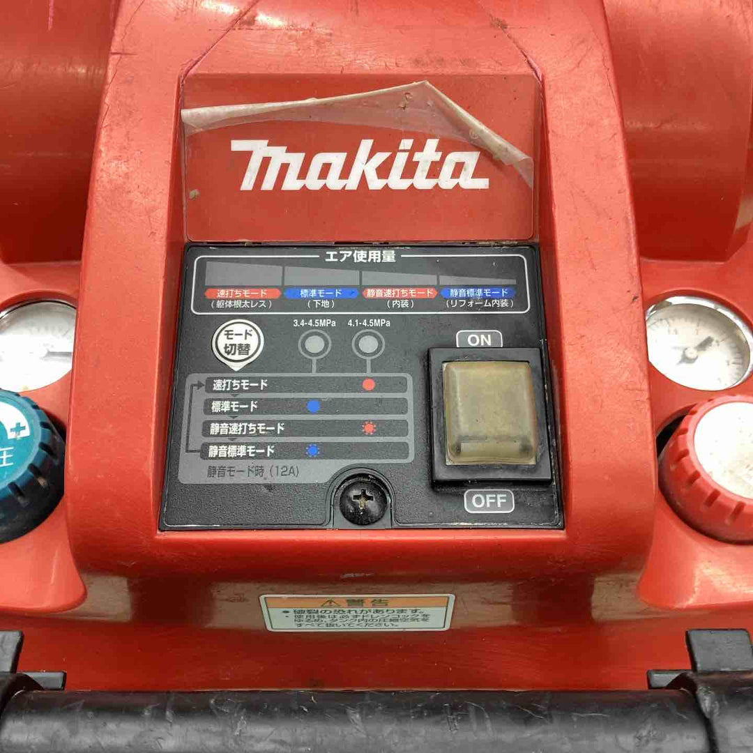 ★マキタ(makita) エアコンプレッサー AC460XR【越谷店】