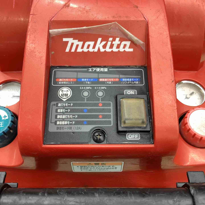 ★マキタ(makita) エアコンプレッサー AC460XR【越谷店】