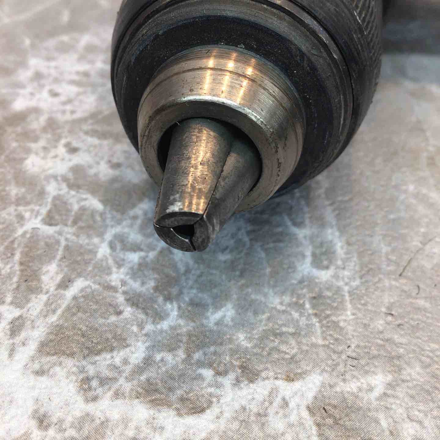 ◇マキタ(makita) コードレス震動ドライバドリル HP470DZ【八潮店