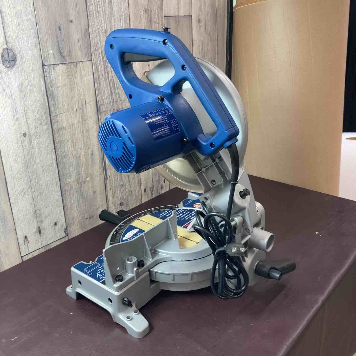 卓上スライド丸ノコ ナカトミ産業 SCM-254 チップソー欠け有り 中古 物々交換可能 中古品】 ナカトミ(HOME TOOL) 254mm卓上切断機 MCS-254 【東大和店