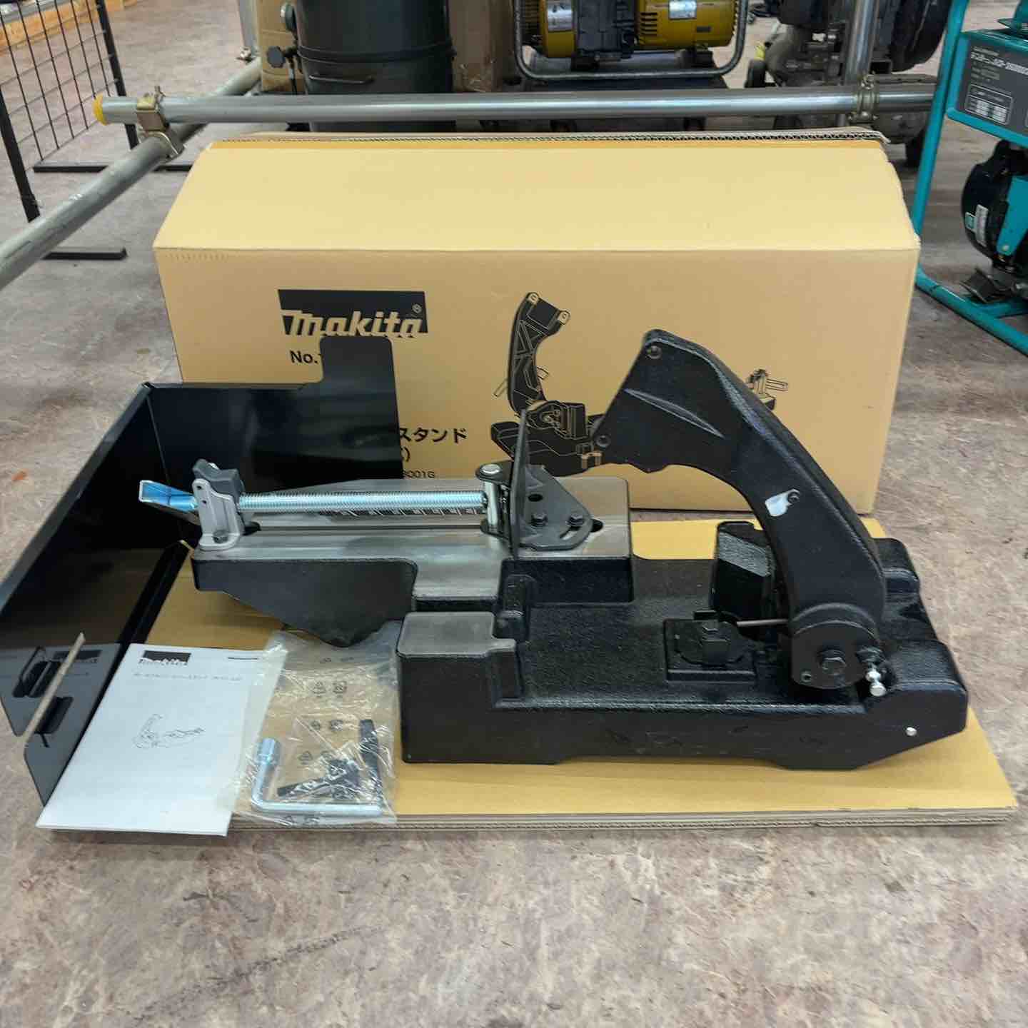 美品】マキタ/makita ポータブルバンドソー用スタンド No.194025-5