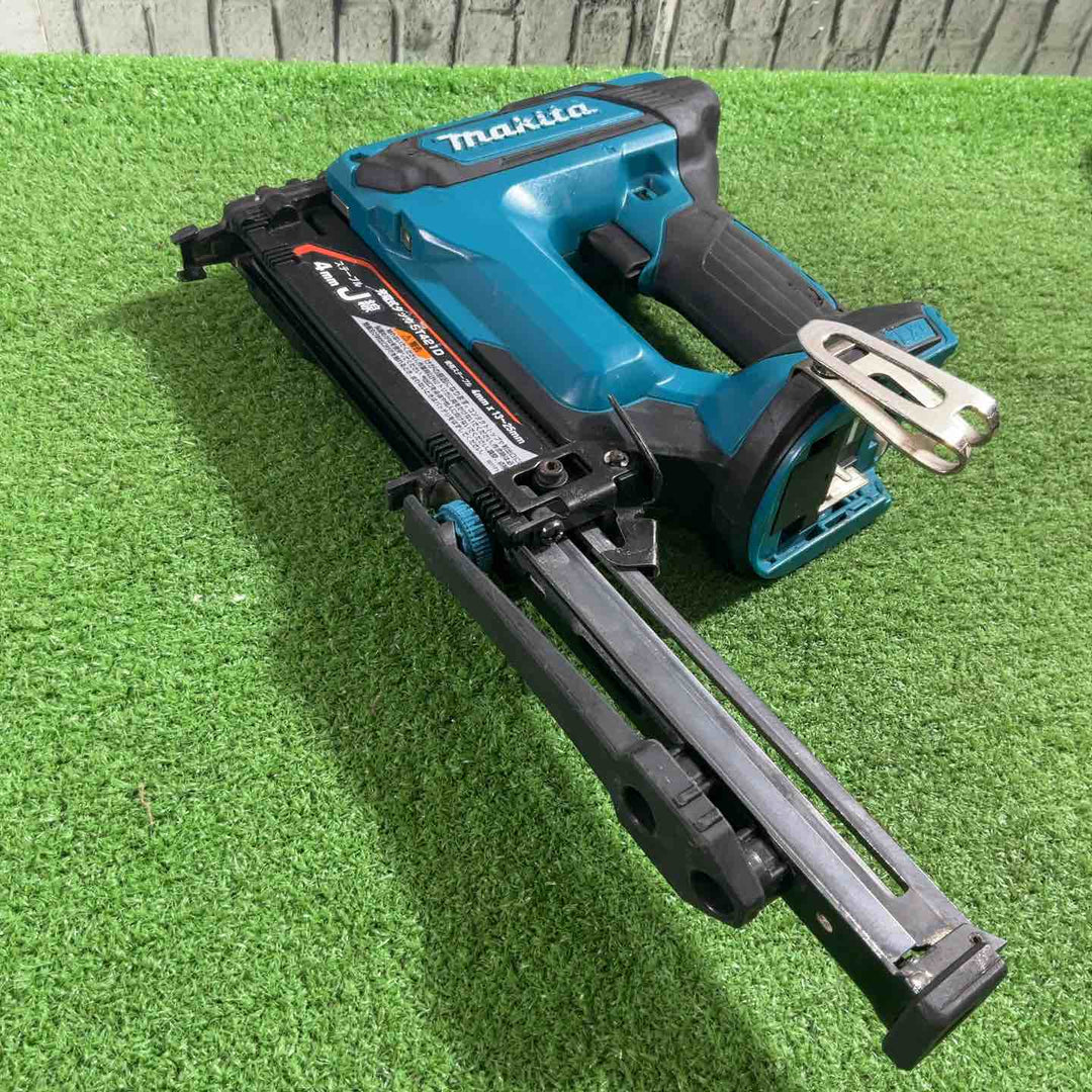 ★マキタ(makita) コードレスタッカ ST421DRG【川口店】