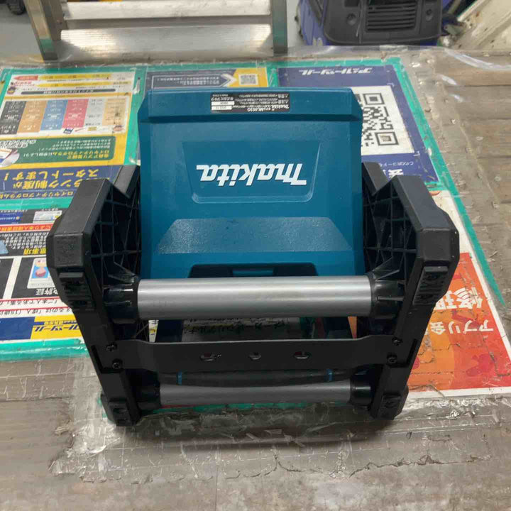 ◇マキタ(makita) コードレススタンドライト 40Vmax ML003G 青【戸田店】
