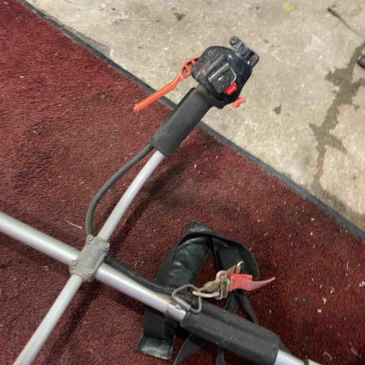 【店頭受取り限定】丸山製作所 BIG-M エンジン刈払機 BK236S 草刈機【町田店】