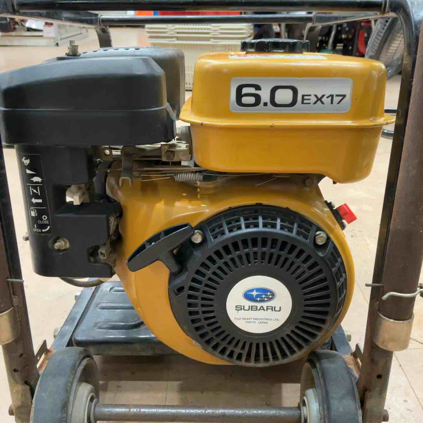 新品　丸山製作所(BIG-M) エンジン高圧洗浄機 TSW12H　商品着払い TSW12H エンジン洗浄機 1台 BIGM(丸山製作所) 【通販モノタロウ】