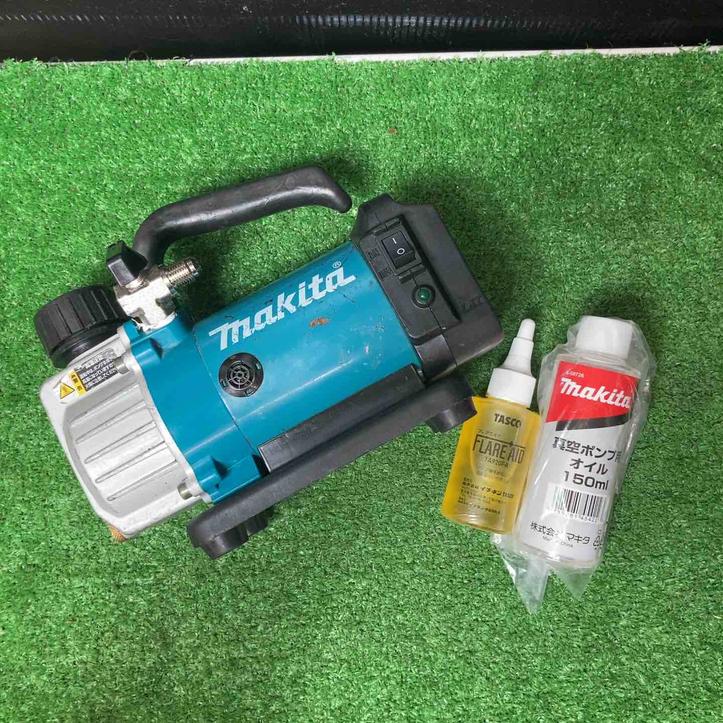 ☆マキタ(makita) コードレス真空ポンプ VP180DZ【岩槻店】 – アクト