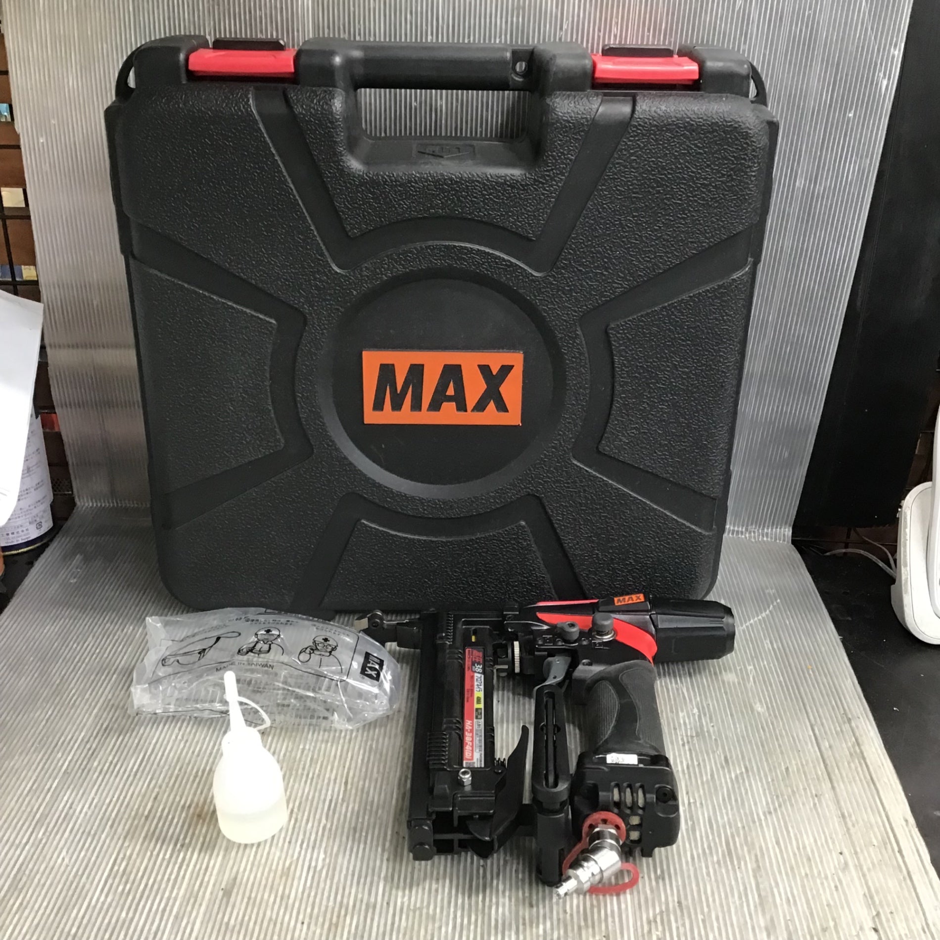 ☆マックス(MAX) 高圧フロアタッカー HA-38F4(D)【草加店】 – アクト