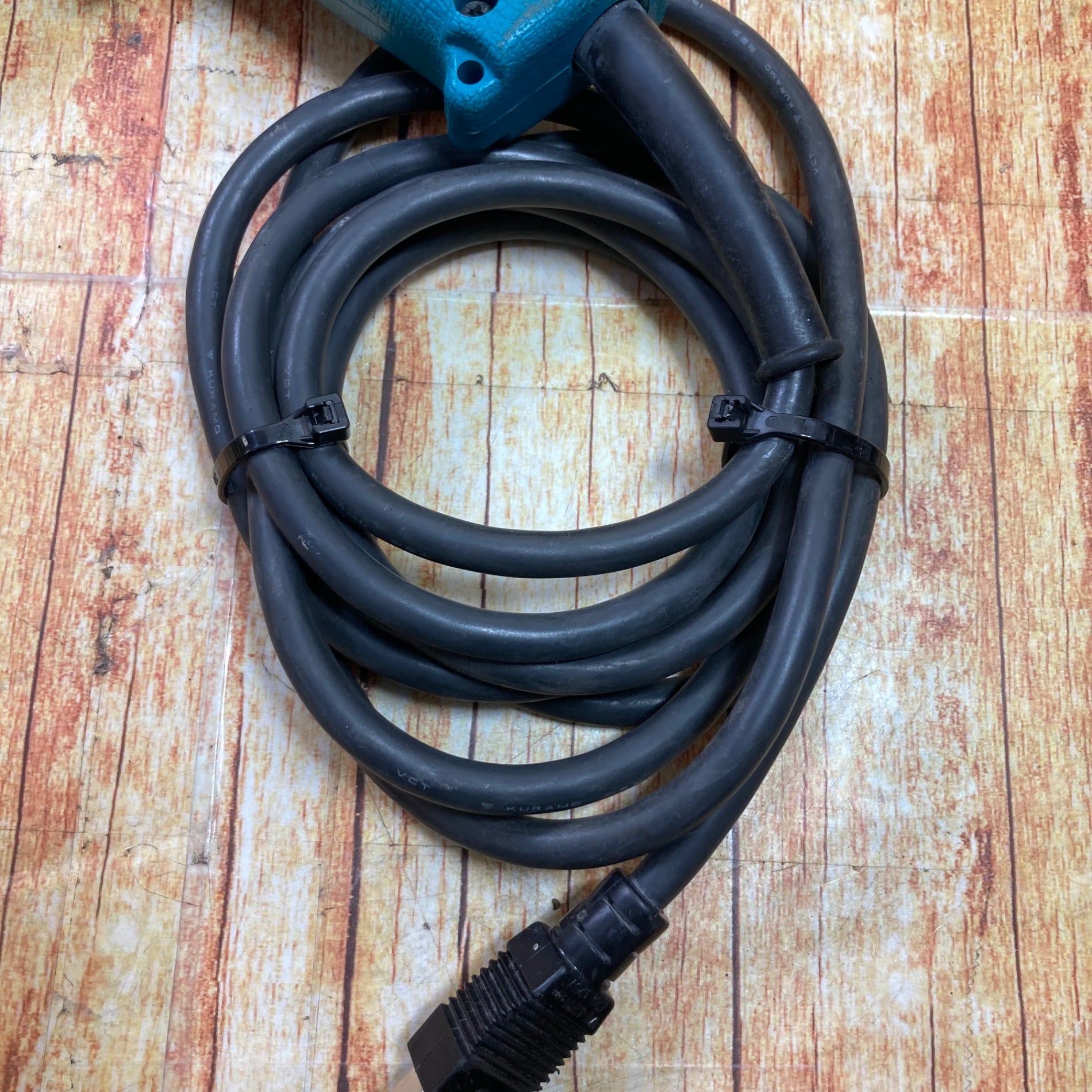 〇マキタ(makita) インパクトレンチ 6904VH【川崎店】 – アクトツール