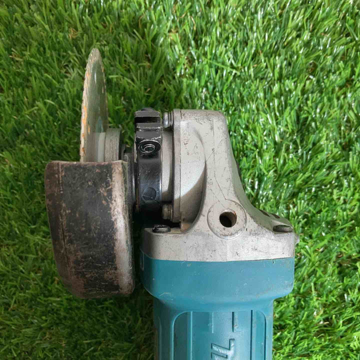 ☆マキタ(makita) 100mmディスクグラインダー GA4031【戸田店】