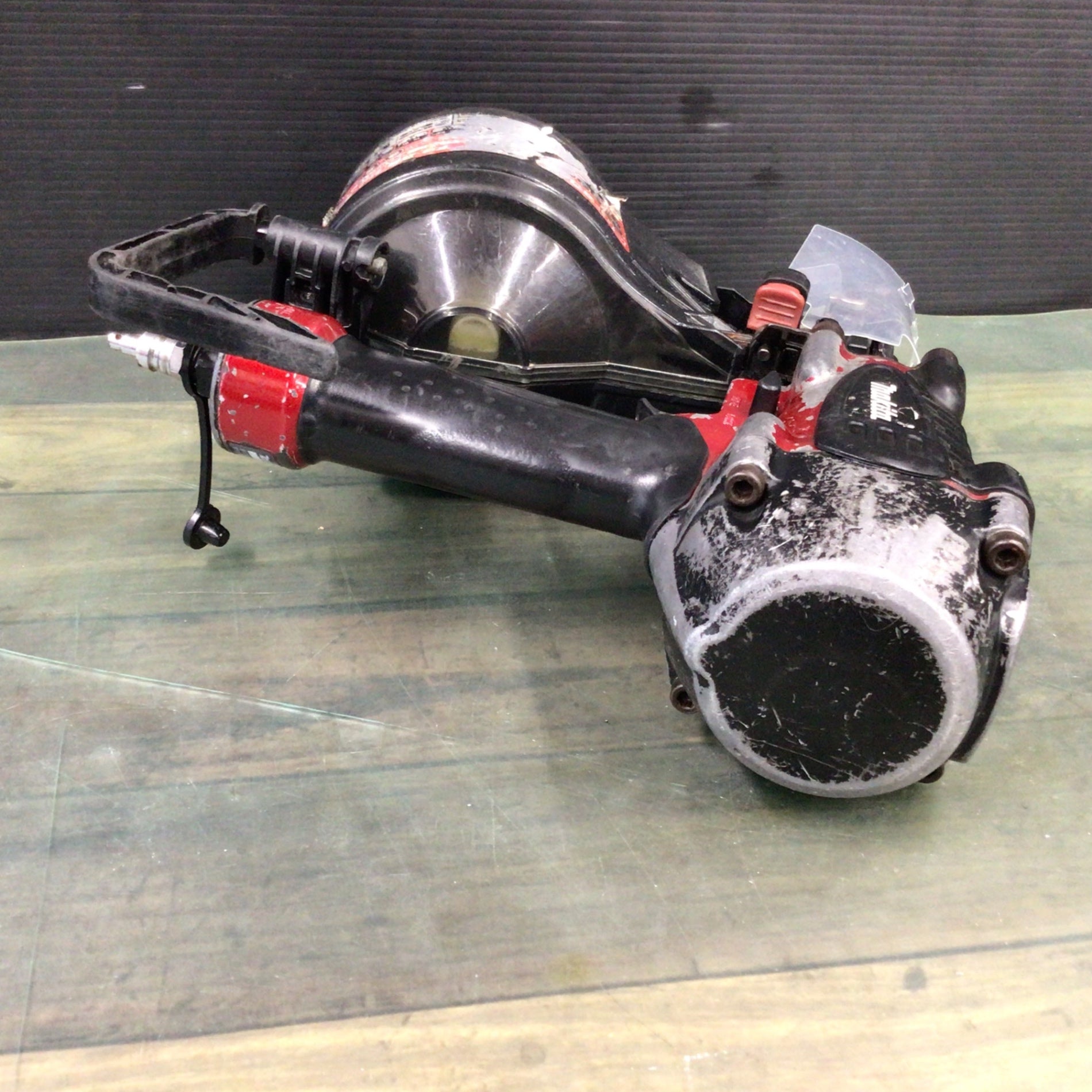makita 高圧 釘打ち機 AN930H 動作確認済み