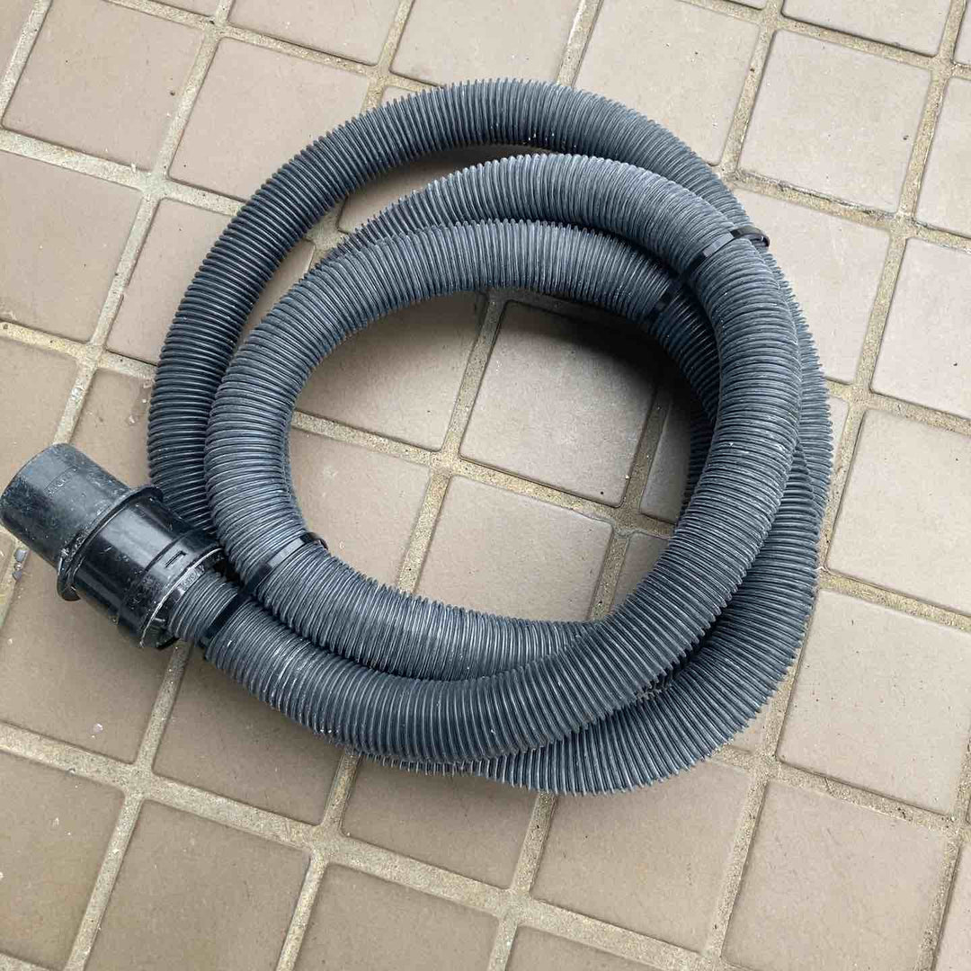 ★マキタ(makita) 15L集じん機(粉じん専用) VC1530【川崎店】