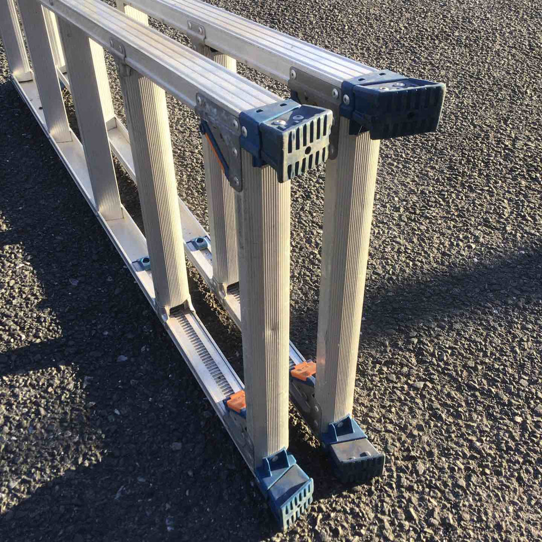 【現状品 / 店頭受取り限定】 アルインコ/ALINCO 5尺アジャスタ付きはしご兼脚立 型式不明 【鴻巣店】