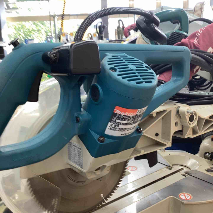 ◇マキタ(makita) 卓上スライド丸ノコ LS0812【越谷店】