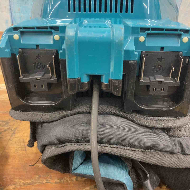 ☆マキタ(makita) コードレス背負い集じん機 VC260DZ【柏店】