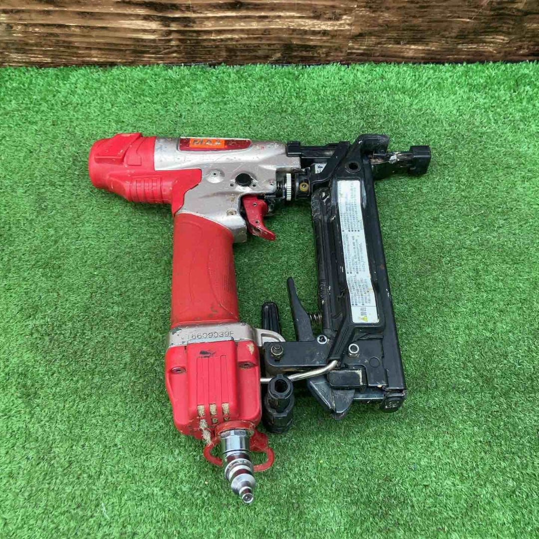 マックス(MAX) 高圧フロアタッカ HA-38F2(D)/4MA ステープル足長さ:19・22・25・28・32・38(mm)【川越店】