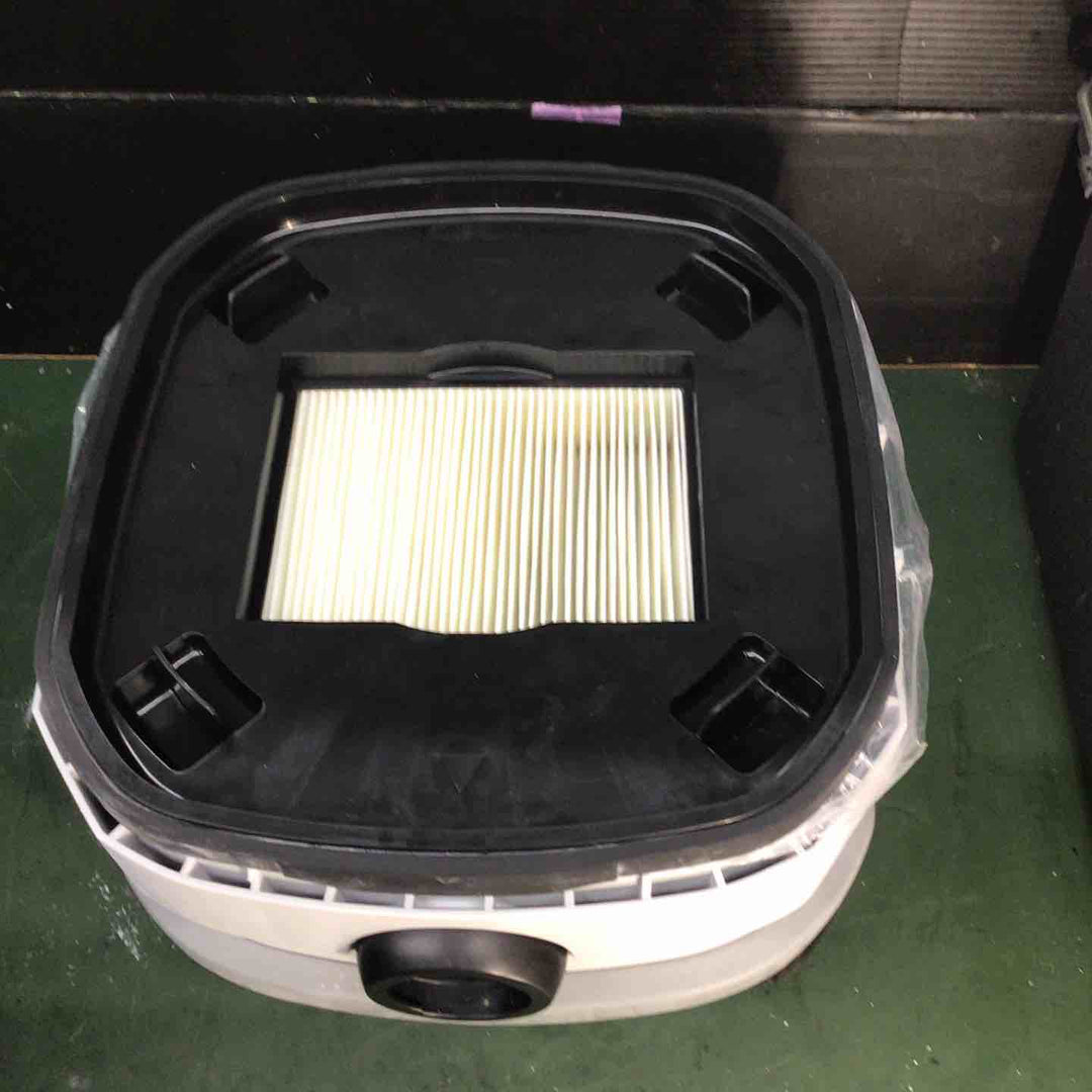 ★マキタ(makita) コードレス集じん機 VC002GZ【戸田店】