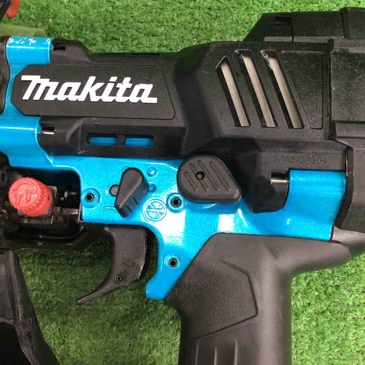 ★マキタ(makita) 高圧エア釘打ち機 AN636HM【川崎店】
