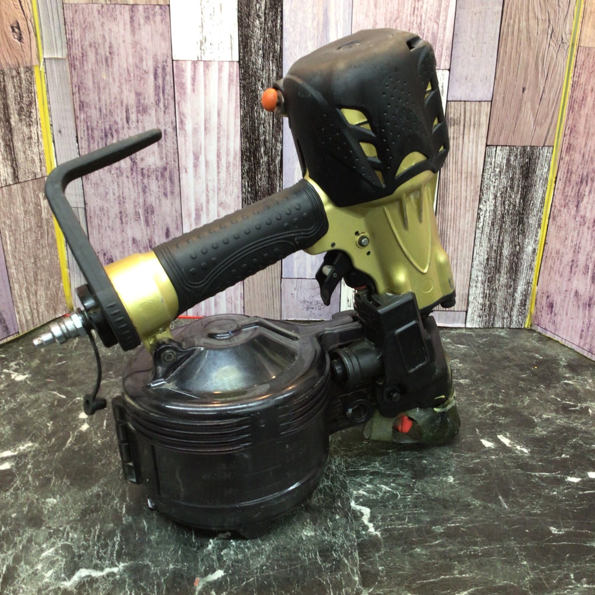 ☆ハイコーキ(HIKOKI ※旧:日立工機) 高圧エア釘打ち機 NV75HMC【八潮店