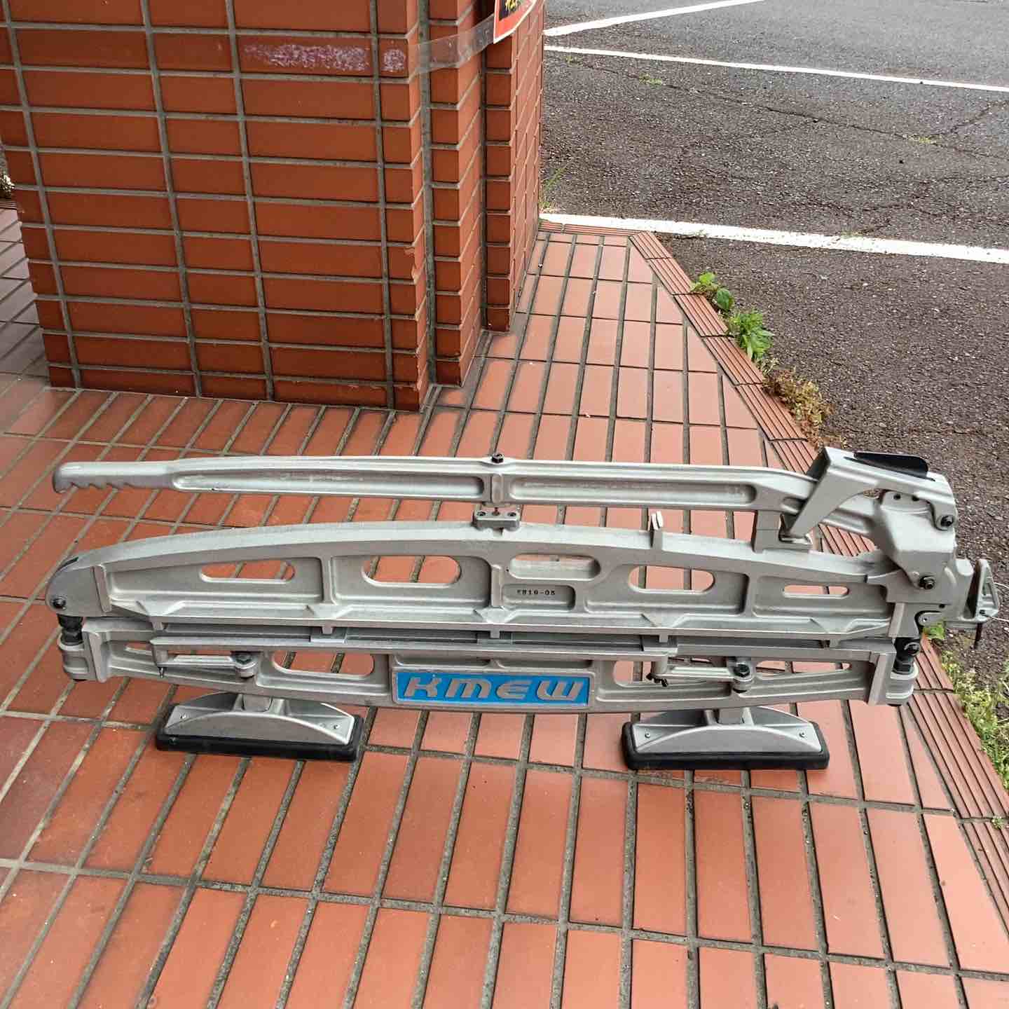 ♭【引取限定】KMEW ケイミュー シングルカッター KLKGD 屋根材専用切断工具 配送不可【熊本けやき通り店】【中古】 店頭受取り限定】○ケイミュー(KMEW) 屋根材専用切断機 シングル
