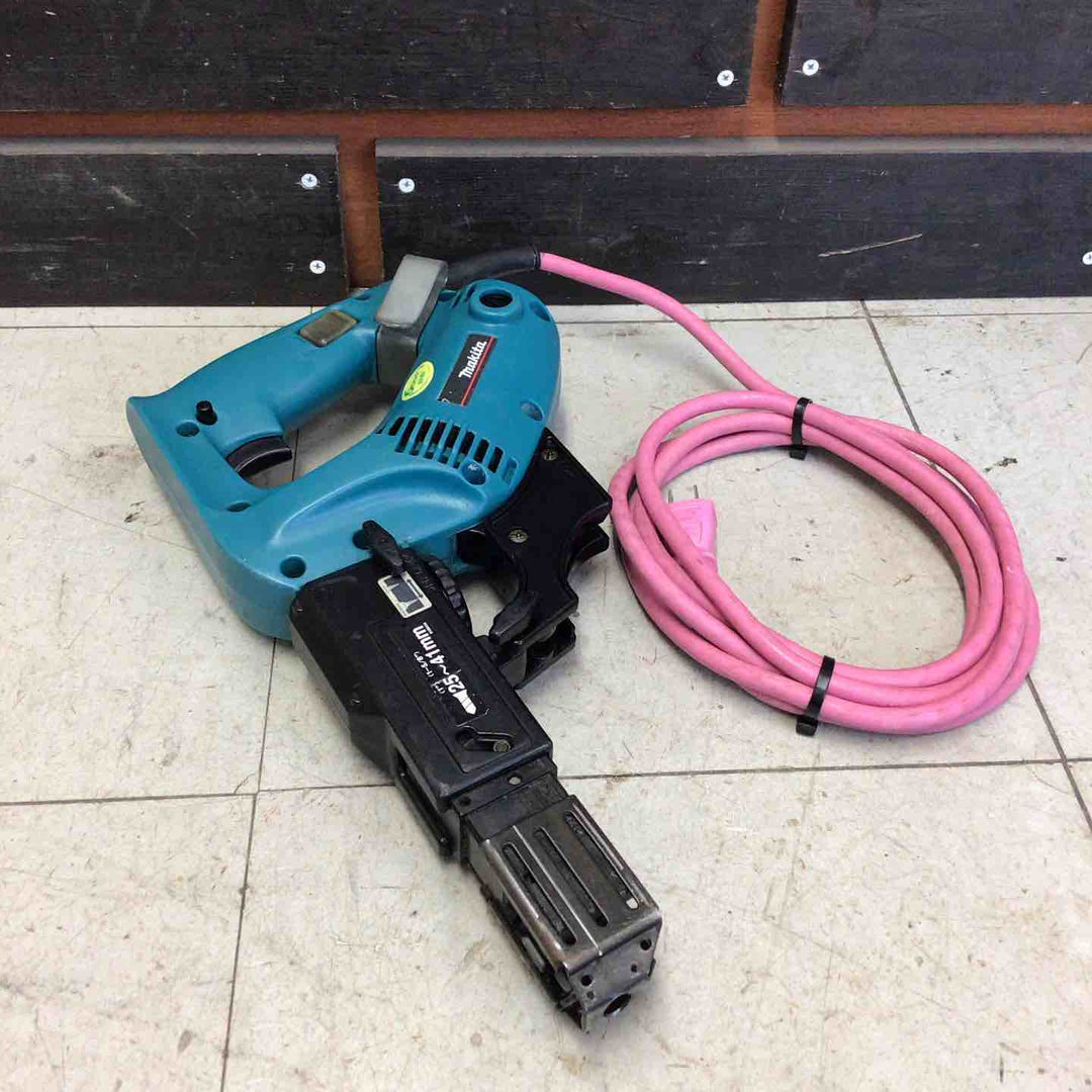 【現状品】 マキタ/makita オートパックスクリュードライバー 6836 【鴻巣店】