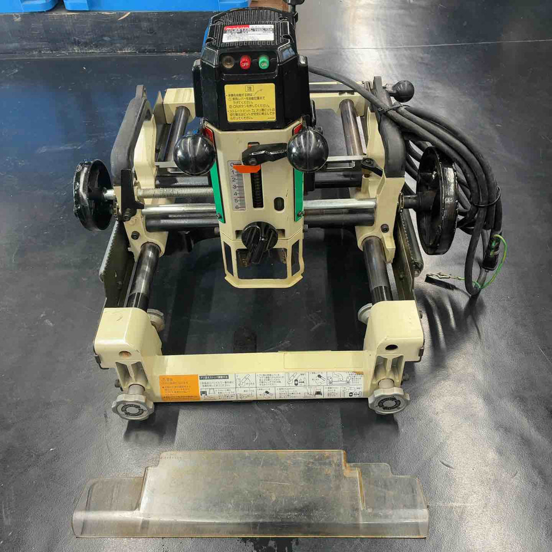 マキタ(makita) 大入レルーター 2517N【藤沢店】