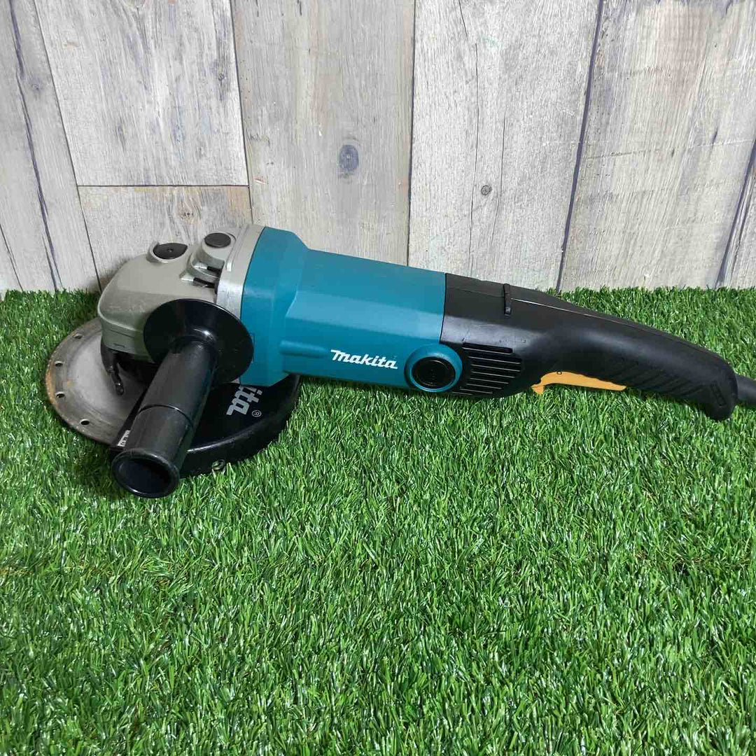 ☆マキタ(makita) 180mm電子ディスクグラインダ GA7011C【戸田店】