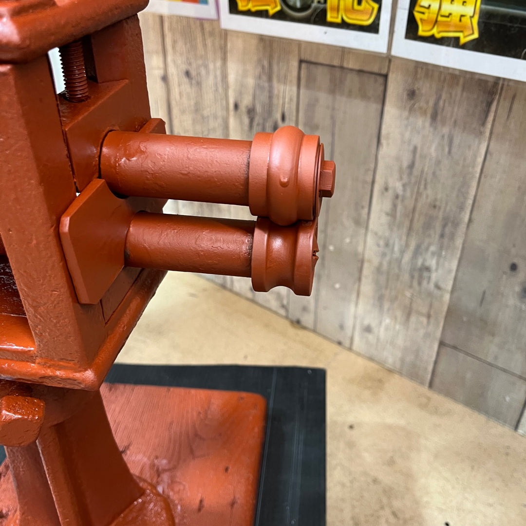 【中古品/店頭受取り限定】盛光？ メーカー不明 紐だしロール機 鈑金機械 ロール機成形機 圧延機 折り曲げ機 彫金ローラー 【東大和店】