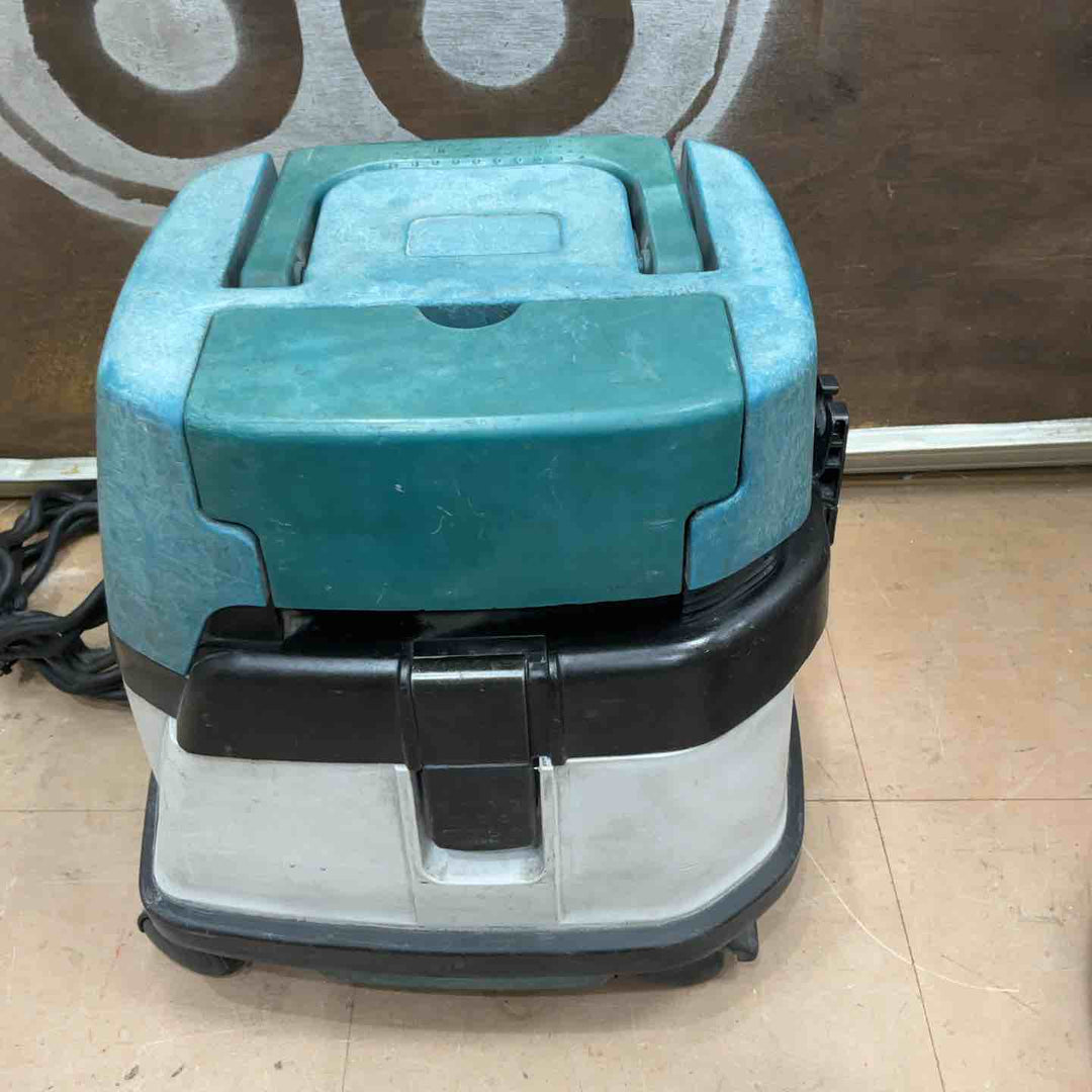 ★マキタ(makita) 集じん機 乾式 484(P)【草加店】