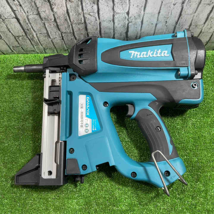 ★マキタ(makita) コードレスコンクリート用ガスピン打ち機 GN420C【川口店】