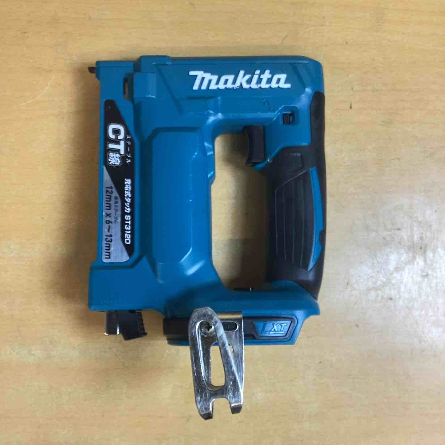 ◇マキタ 充電式タッカー ST312DZ【越谷店】 ◇マキタ 充電式タッカー ST312DZ【越谷店】 – アクトツールオンライン