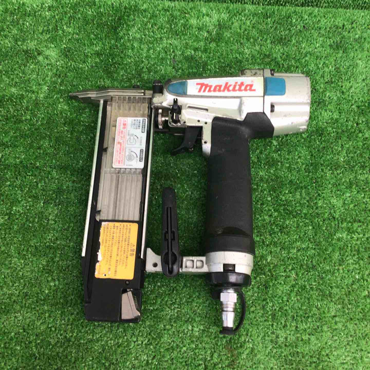 【現状品】 マキタ/makita 常圧フィニッシュネイラ AF502N 【鴻巣店】